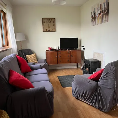 House In The Heart Of The Village * Glencolumbkille